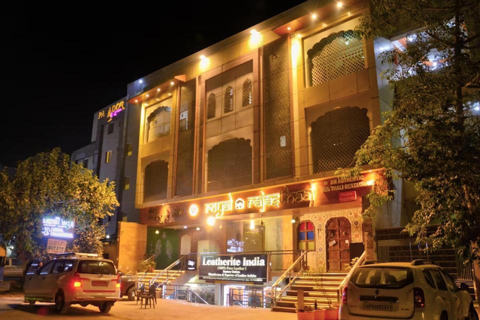 The Royal Ville Agra - Family & Corporate Hotel 외부 사진