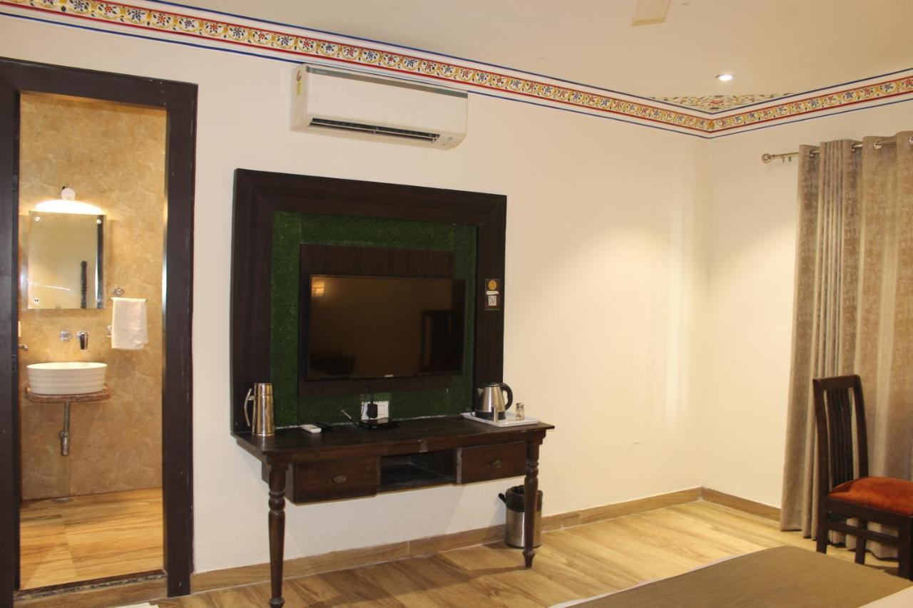 The Royal Ville Agra - Family & Corporate Hotel 외부 사진