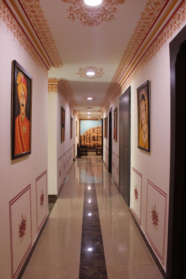 The Royal Ville Agra - Family & Corporate Hotel 외부 사진
