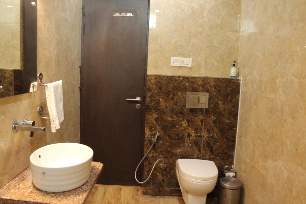 The Royal Ville Agra - Family & Corporate Hotel 외부 사진