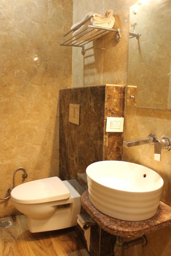 The Royal Ville Agra - Family & Corporate Hotel 외부 사진